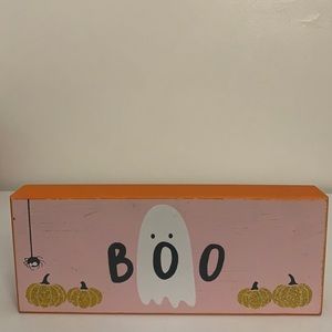 Halloween Boo Pink Wood Table Top Decor sign. Brand New.